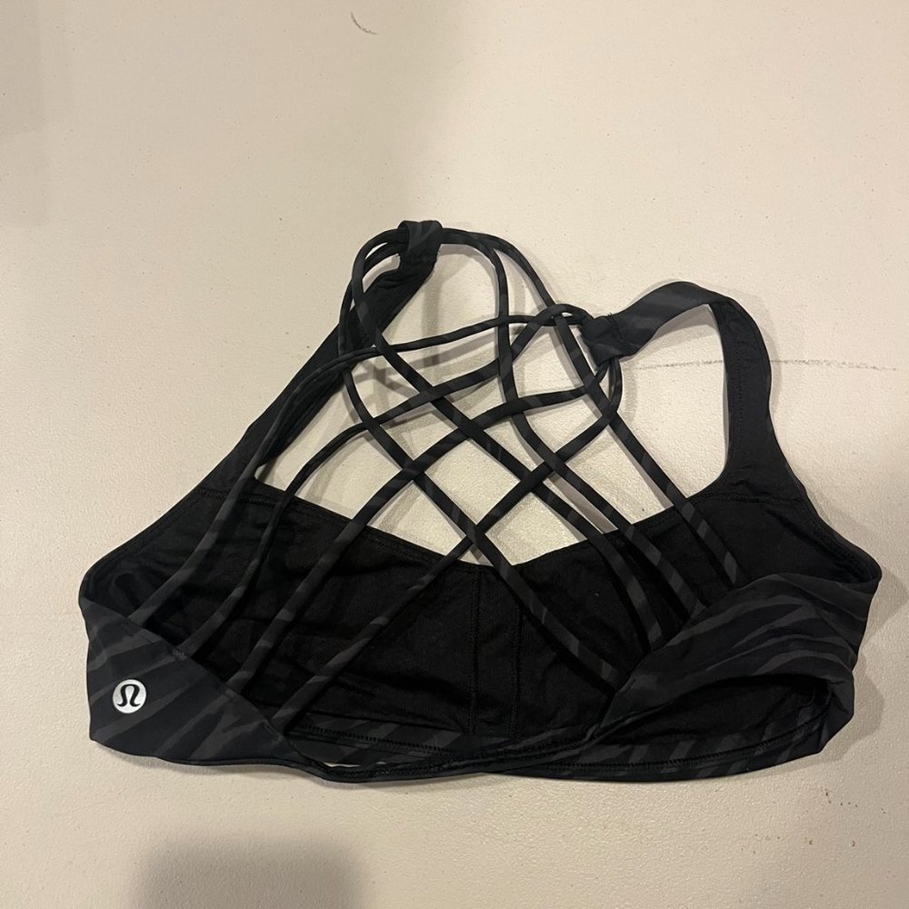Lululemon Free To Be Bra *Wild High Neck